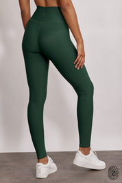 טייץ מבד 4 כיוונים בגזרה גבוהה, ארוך, לוגו touch בחגורת הפריט בחלקה האחורי. גון ירוק בקבוק