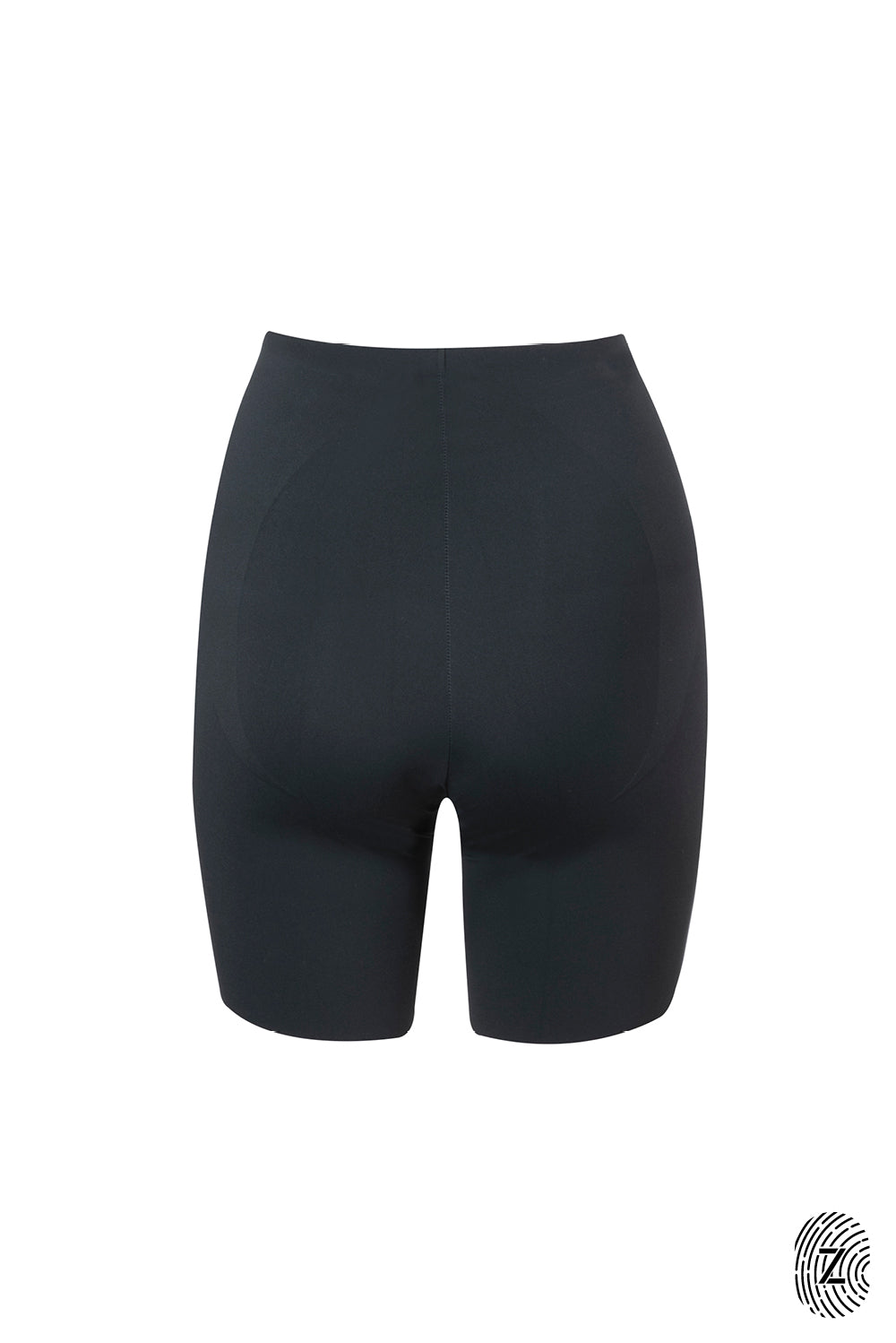 מכנסי מחטב קצרים בשילוב הדבקות, לא מדובר בבד מנדף זיעה אלא במחטב ללבישה מתחת לבגדים וכו׳. בגוון שחור מסדרת touch