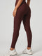 .FABRIC: 4 WAY STRETCH FABRICטייץ ארוך מבד 4 כיוונים.גזרה גבוהה מאוד.הבד המתקדם ביותר שלנו, המאופיין באלסטיות ניכרת לאורך כל ארבעת הצירים הראשיים, הבגד עוקב בצורה מושלמת אחר תנועות הגוף ומבטיח חופש פעולה מירבי.לוגו Z בחגורת הטייץ בחלק האחורי. גוון חום.