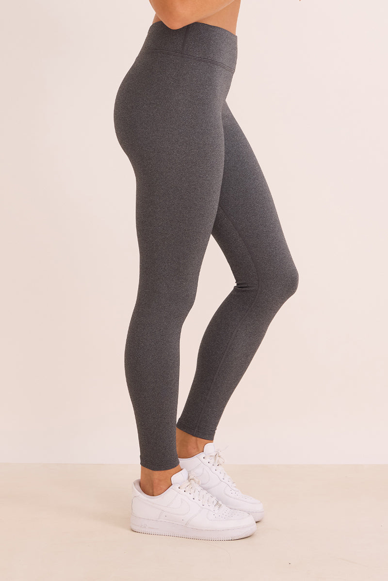 טייץ ארוך עם חגורת אמצע, בגוון אפור מלאנג - תמונת גב.