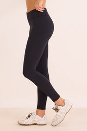 טייץ ארוך עם חגורת אמצע, בגוון שחור - תמונה צד.