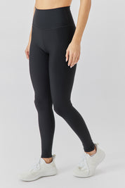 טייץ מסדרת ארבע כיוונים בגזרה גבוהה, ארוך בגוון שחור