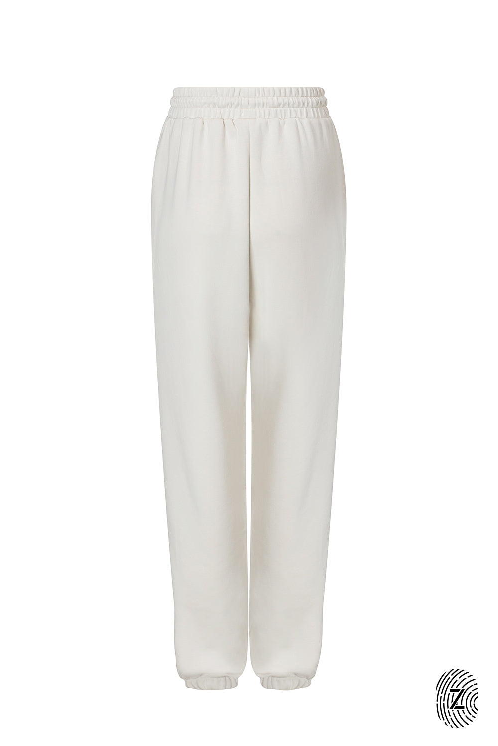 The Touch Club.מכנסיים מבד סקובה בגזרה נוחה עם סיומת גומי.כוללים כיסים צדדיים וגומי במותן עם שרוך להתאמה אישית. המכנס מבד סקובה נעים  במיוחד, מתאימים לשימוש יומיומי.מאפיינים:סיומת גומי בקרסול.כיסים צדדים.גומי במותן עם שרוך חיצוני נשלף.גוון קרם / וניל.