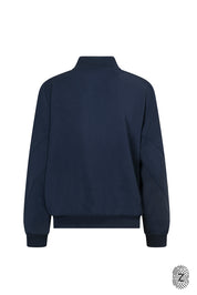 The TOUCH club.ג'קט רוכסן מלא מבד סקובה. הכירי את הג'קט המושלם למראה ספורטיבי ומעודכן. עשוי מבד סקובה איכותי ואלסטי, תחושת נוחות שאין לה תחליף. הג'קט הוא רוכסן מלא, אידיאלי לשימוש ביום-יום, הג׳קט בשילוב כיסים צדדים.מאפיינים:עשוי מבד סקובה איכותי ומפנק. רוכסן מלא ובשילוב כיסים צדדים פרונטליים.מתאים לשימוש יומיומי.לוגו  TOUCH עם טביעת האצבע..גוון נייבי.