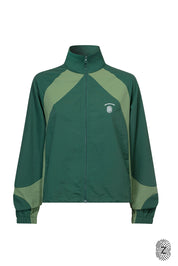 The TOUCH club.ג׳קט ניילון בשילוב 2 גוונים - רוכסן מלא.סטייל ופונקציונליות במוצר אחד: ג׳קט מבד ניילון בצבע ירוק בקבוק בשילוב גוון ירוק בהיר. רוכסן מלא, לוגו TOUCH בטביעת אצבע עם מחזיר אור וכפתורים עם שרוך פנימי להצרת הג׳קט.מאפיינים:בד ניילון - קל ונעים למגע.שילוב של 2 גוונים - גוון עיקרי - ירוק בקבוק, שילוב - ירוק בהיר.בגלל שילוב הצבעים - יש לכבס בנפרד ובתוכנית עדינה וקצרה. רוכסן מלא.לוגו TOUCH - מחזיר אור. שילוב של כפתור פנימי עם שרוך לצורך הצרת הפריט.סיומת השרוול עם גומי.