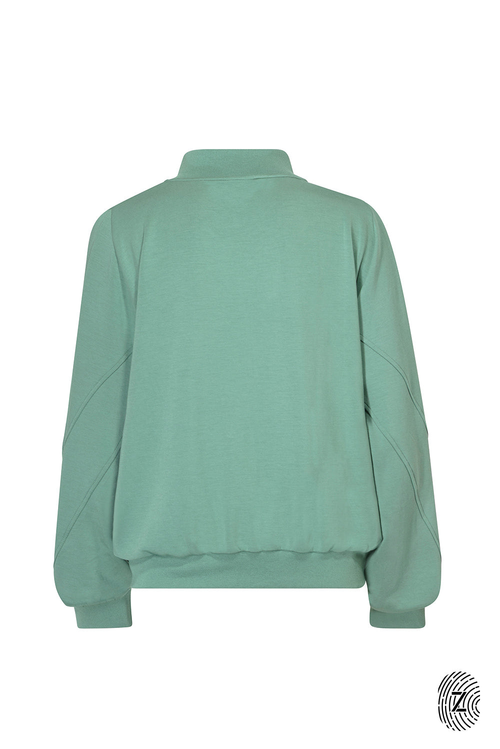 The TOUCH club.ג'קט רוכסן מלא מבד סקובה. הכירי את הג'קט המושלם למראה ספורטיבי ומעודכן. עשוי מבד סקובה איכותי ואלסטי, תחושת נוחות שאין לה תחליף. הג'קט הוא רוכסן מלא, אידיאלי לשימוש ביום-יום, הג׳קט בשילוב כיסים צדדים.מאפיינים:עשוי מבד סקובה איכותי ומפנק (לא מנדף זיעה). רוכסן מלא ובשילוב כיסים צדדים פרונטליים.מתאים לשימוש יומיומי.לוגו  TOUCH עם טביעת האצבע.סיומת פסי ריב בצווארון ובסיומת הג׳קט.גוון ירוק.