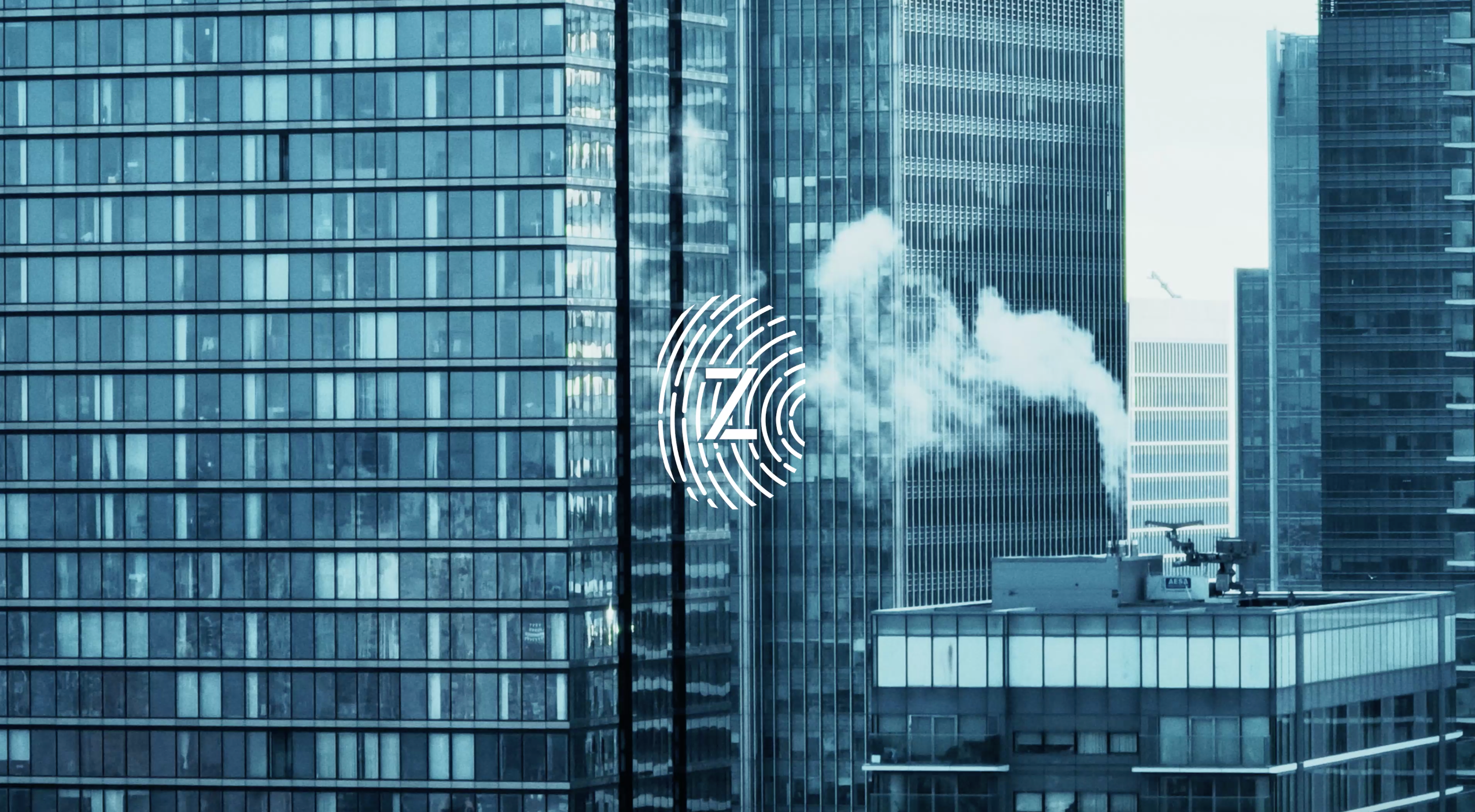 SAPIR AVISROR'S TOUCH - וידאו לקולקציית the touch club - לחיצה תעביר לדף הקולקציה של פריטי המותג